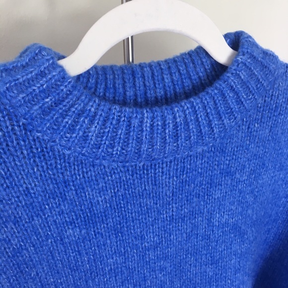 NWT oversized blue sweater - Picture 7 of 10